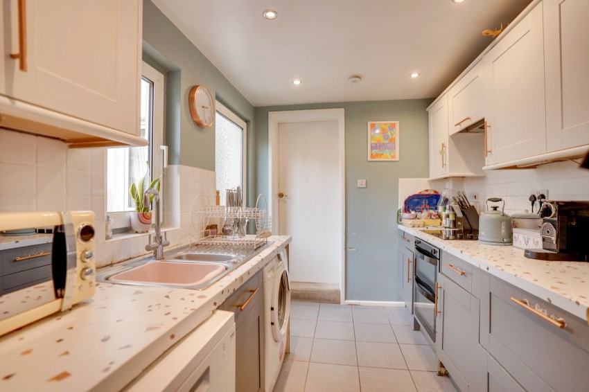 Images for Exning Road, Newmarket, CB8 EAID:4037033056 BID:e22d2fe2-cd8a-4ee5-877e-aff44adbf8aa