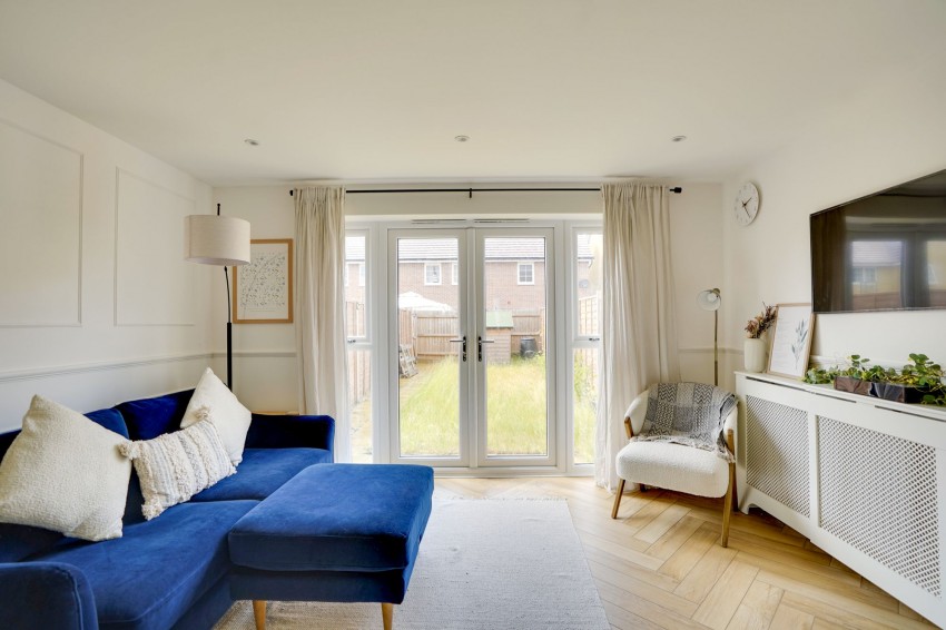 Images for Falconer Road, Red Lodge, IP28 EAID:4037033056 BID:e22d2fe2-cd8a-4ee5-877e-aff44adbf8aa