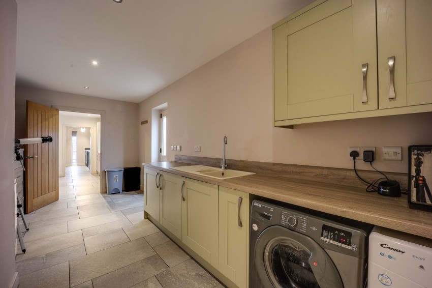 Images for Hall Road, Walpole Highway, PE14 EAID:4037033056 BID:1d497ef6-e698-4427-833a-3b42529ac059