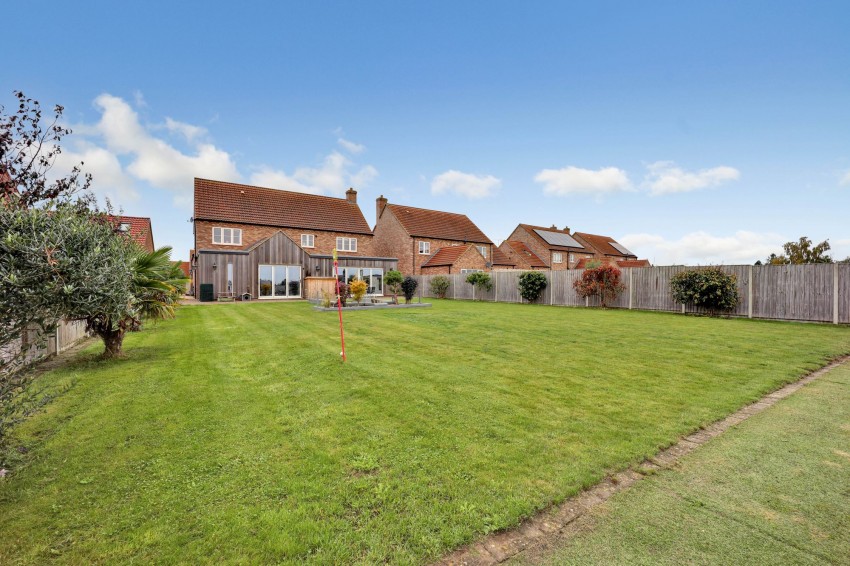 Images for Hall Road, Walpole Highway, PE14 EAID:4037033056 BID:1d497ef6-e698-4427-833a-3b42529ac059