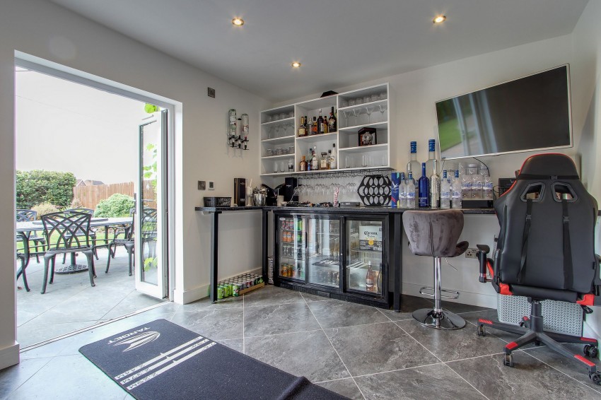 Images for Bambers Lane, Emneth, PE14 EAID:4037033056 BID:1d497ef6-e698-4427-833a-3b42529ac059