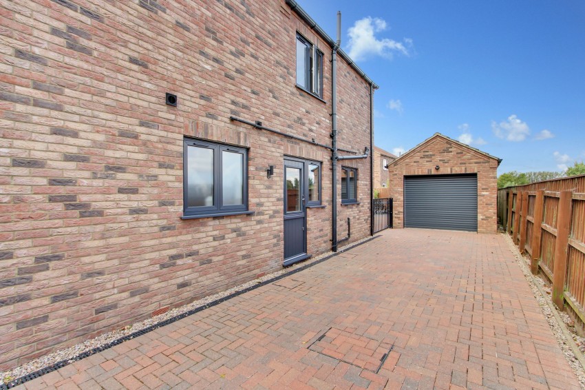 Images for Bambers Lane, Emneth, PE14 EAID:4037033056 BID:1d497ef6-e698-4427-833a-3b42529ac059