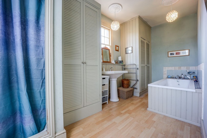 Images for Market Street, Long Sutton, PE12 EAID:4037033056 BID:1d497ef6-e698-4427-833a-3b42529ac059