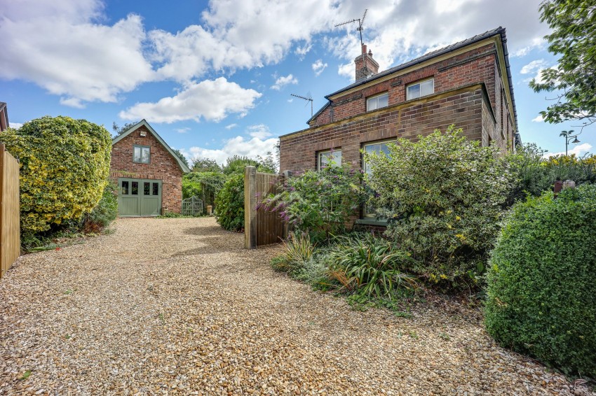 Images for Market Street, Long Sutton, PE12 EAID:4037033056 BID:1d497ef6-e698-4427-833a-3b42529ac059