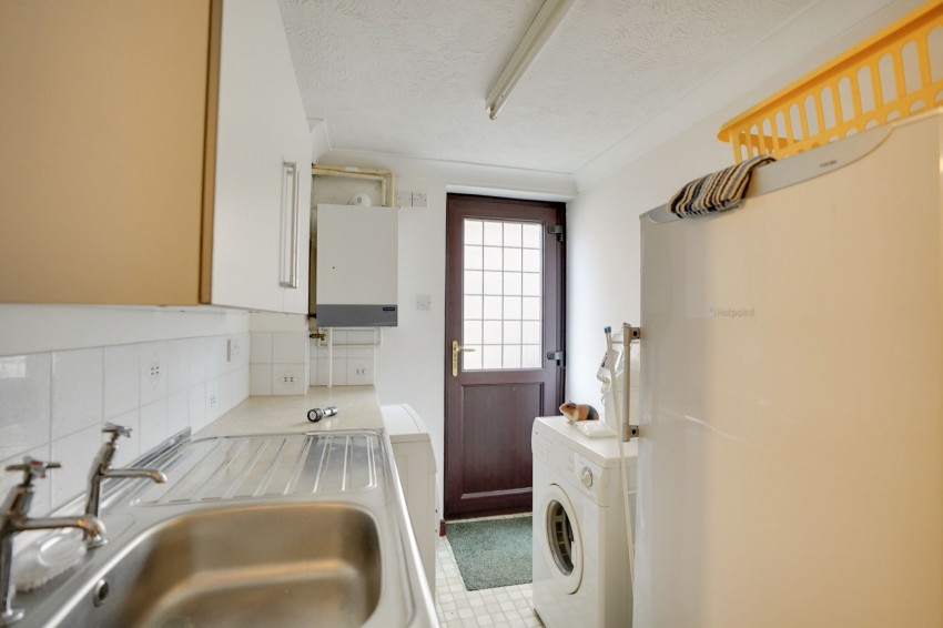 Images for Crockfords Road, Newmarket, CB8 EAID:4037033056 BID:e22d2fe2-cd8a-4ee5-877e-aff44adbf8aa