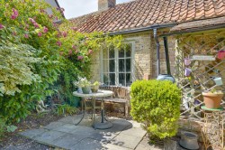 Images for High Street, Chippenham, CB7
