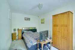 Images for High Street, Chippenham, CB7