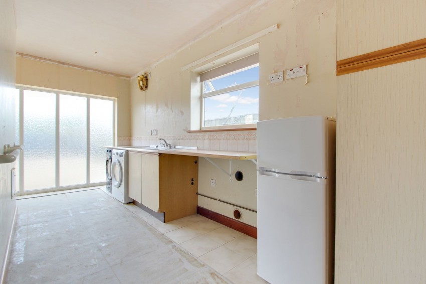 Images for Wisbech Road, West Walton, PE14 EAID:4037033056 BID:1d497ef6-e698-4427-833a-3b42529ac059