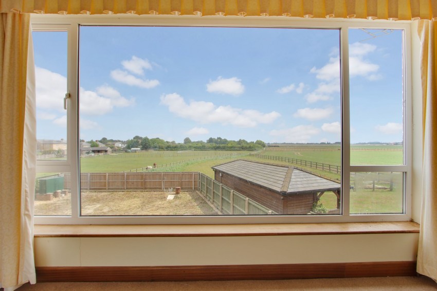 Images for Wisbech Road, West Walton, PE14 EAID:4037033056 BID:1d497ef6-e698-4427-833a-3b42529ac059