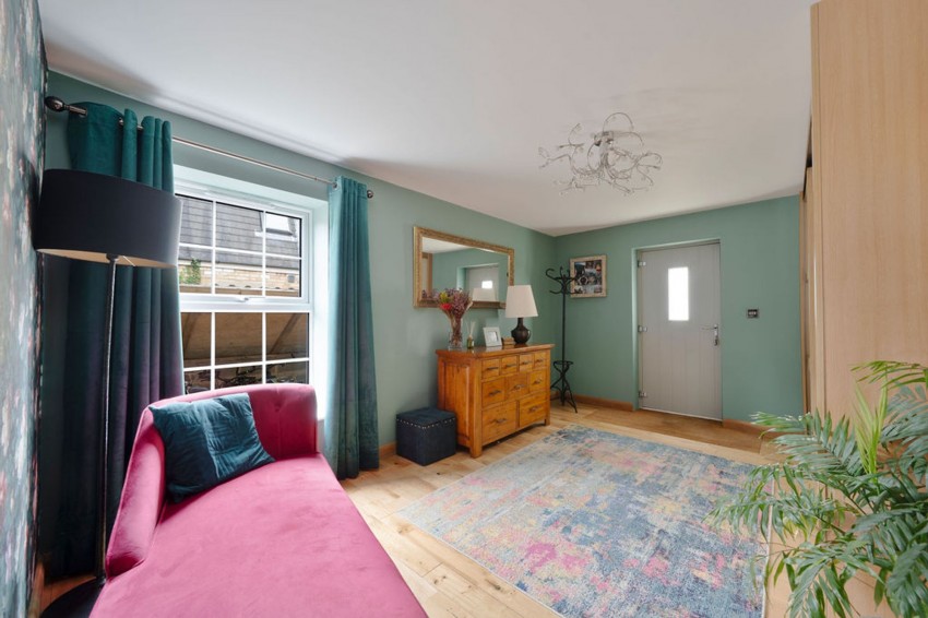 Images for Hillrow, Haddenham, CB6 EAID:4037033056 BID:e9c2a2d5-4edb-4404-af16-967a1de68210