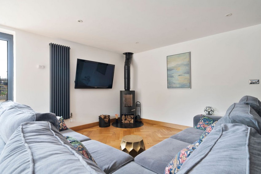 Images for Hillrow, Haddenham, CB6 EAID:4037033056 BID:e9c2a2d5-4edb-4404-af16-967a1de68210