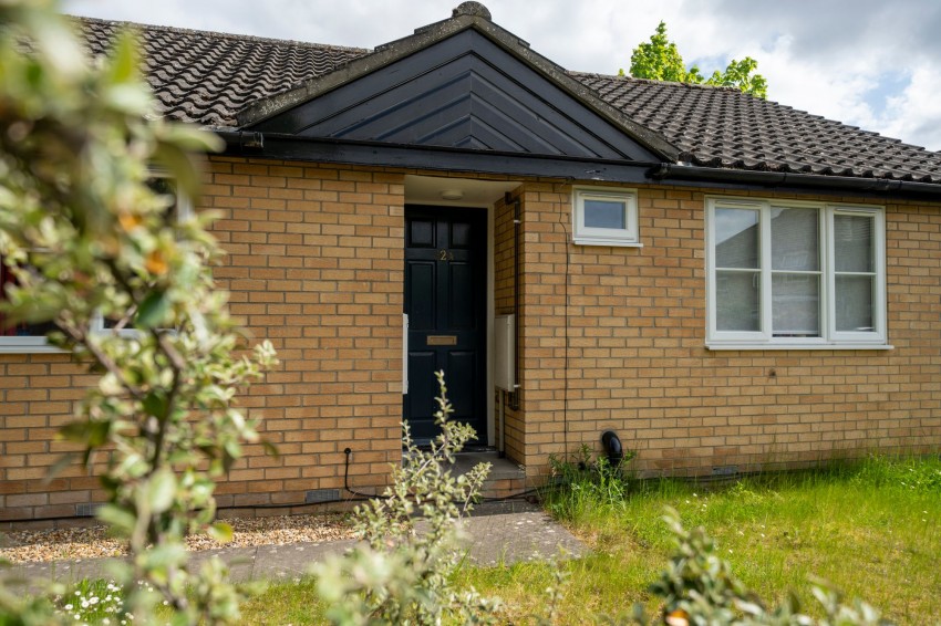 Images for Ramsden Square, Cambridge, CB4 EAID:4037033056 BID:df7a2b8e-b283-433c-96bc-9990089caf32