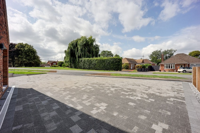 Images for Elmfield Drive, Elm, PE14 EAID:4037033056 BID:1d497ef6-e698-4427-833a-3b42529ac059