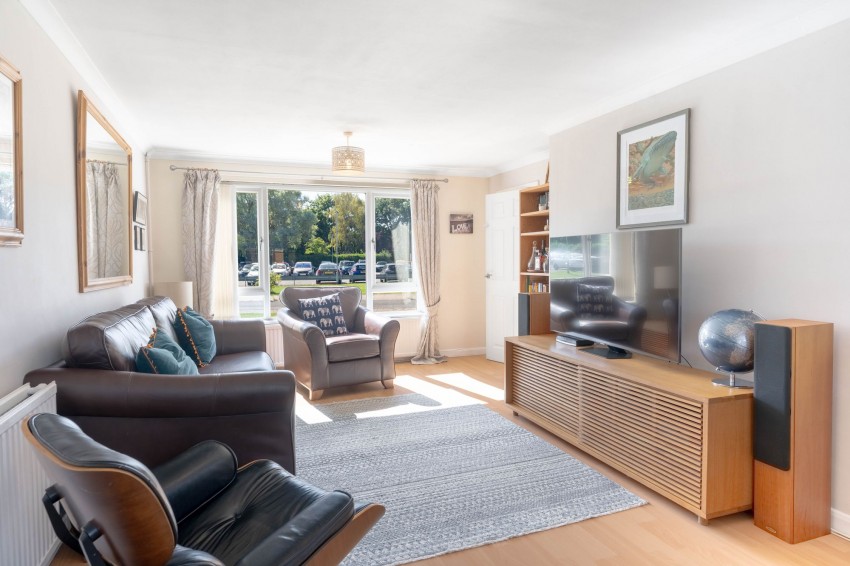 Images for Gibraltar Lane, Swavesey, CB24 EAID:4037033056 BID:e9c2a2d5-4edb-4404-af16-967a1de68210