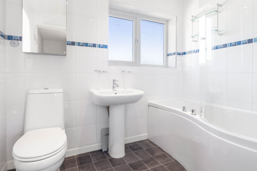 Images for Gibraltar Lane, Swavesey, CB24 EAID:4037033056 BID:e9c2a2d5-4edb-4404-af16-967a1de68210
