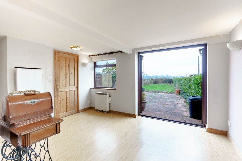 Images for Glebe Road, Barrington, CB22 EAID:4037033056 BID:df7a2b8e-b283-433c-96bc-9990089caf32