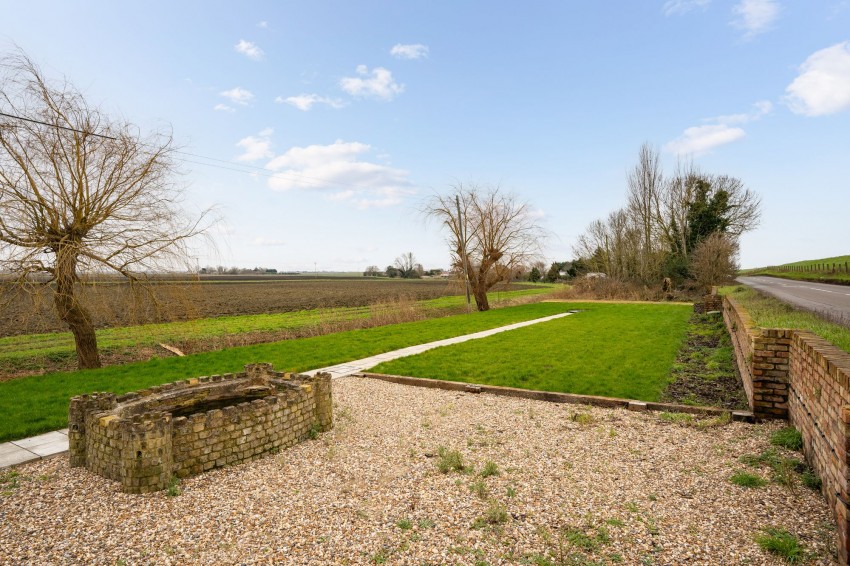 Images for Suspension Bridge, Littleport, CB6 EAID:4037033056 BID:df7a2b8e-b283-433c-96bc-9990089caf32