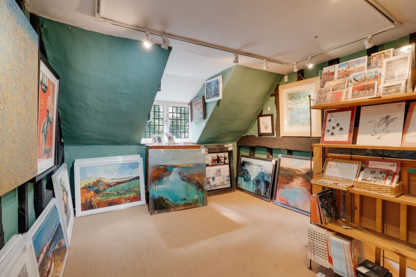 Images for High Street, Linton, CB21 EAID:4037033056 BID:2f5b1148-b901-4d34-9e72-64b6a96df570