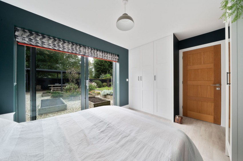 Images for Histon Road, Cottenham, CB24 EAID:4037033056 BID:e9c2a2d5-4edb-4404-af16-967a1de68210