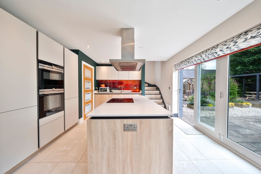Images for Histon Road, Cottenham, CB24 EAID:4037033056 BID:e9c2a2d5-4edb-4404-af16-967a1de68210