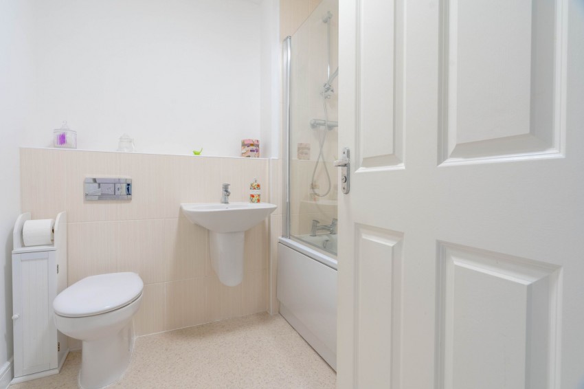 Images for North Lodge Park, Milton, CB24 EAID:4037033056 BID:df7a2b8e-b283-433c-96bc-9990089caf32