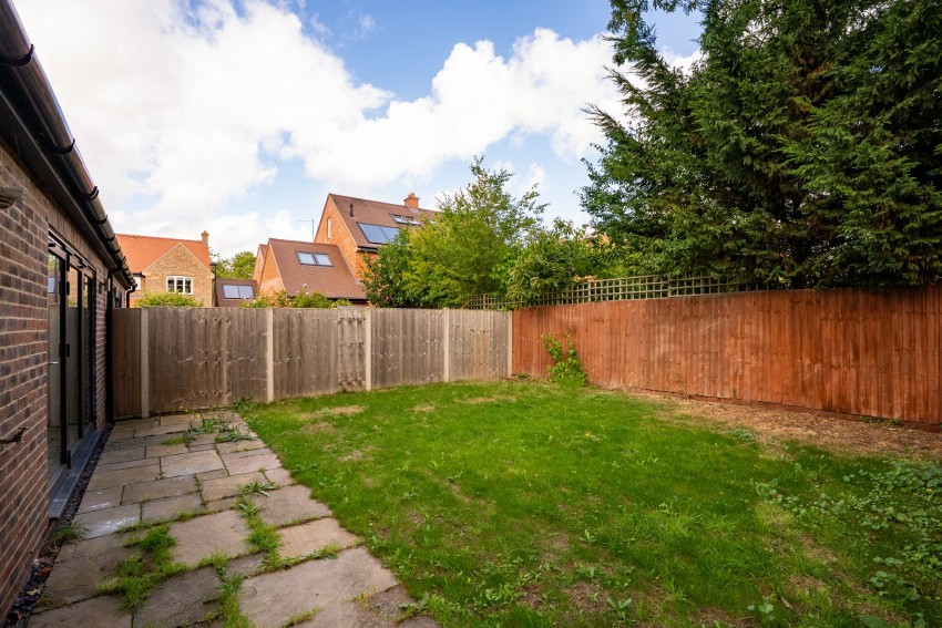 Images for Middleton Close, Cambridge, CB4 EAID:4037033056 BID:df7a2b8e-b283-433c-96bc-9990089caf32