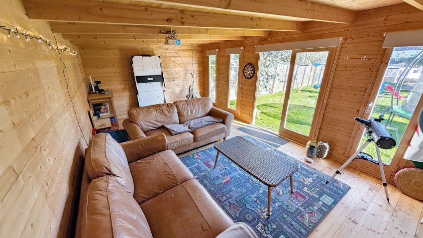 Images for Little Green, Cheveley, CB8 EAID:4037033056 BID:e22d2fe2-cd8a-4ee5-877e-aff44adbf8aa