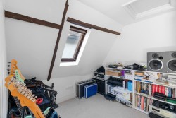 Images for Holttums Yard, Linton, CB21