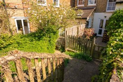 Images for Holttums Yard, Linton, CB21