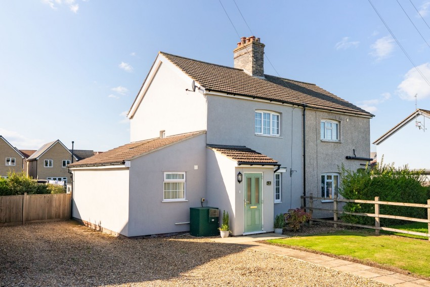 Images for Cambridge Road, Balsham, CB21 EAID:4037033056 BID:2f5b1148-b901-4d34-9e72-64b6a96df570
