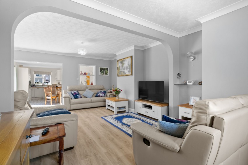 Images for Cambridge Road, Balsham, CB21 EAID:4037033056 BID:2f5b1148-b901-4d34-9e72-64b6a96df570