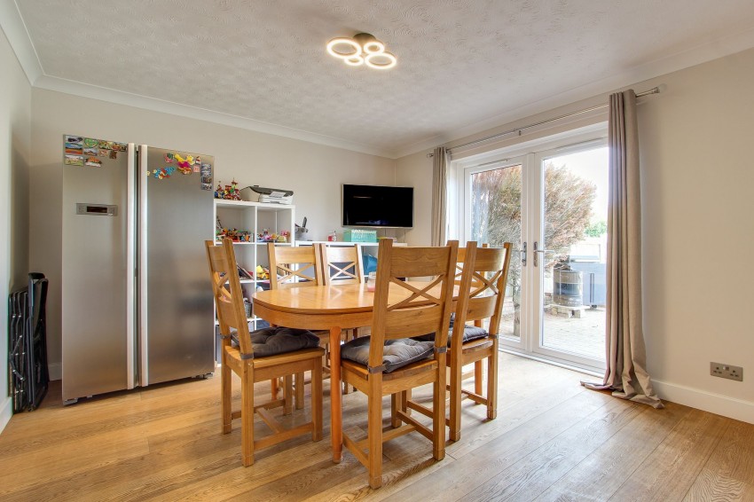 Images for Wales Bank, Elm, PE14 EAID:4037033056 BID:1d497ef6-e698-4427-833a-3b42529ac059