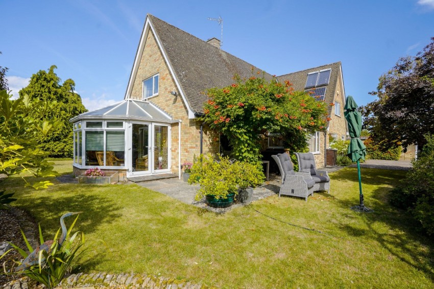 Images for High Street, Swaffham Bulbeck, CB25 EAID:4037033056 BID:e22d2fe2-cd8a-4ee5-877e-aff44adbf8aa