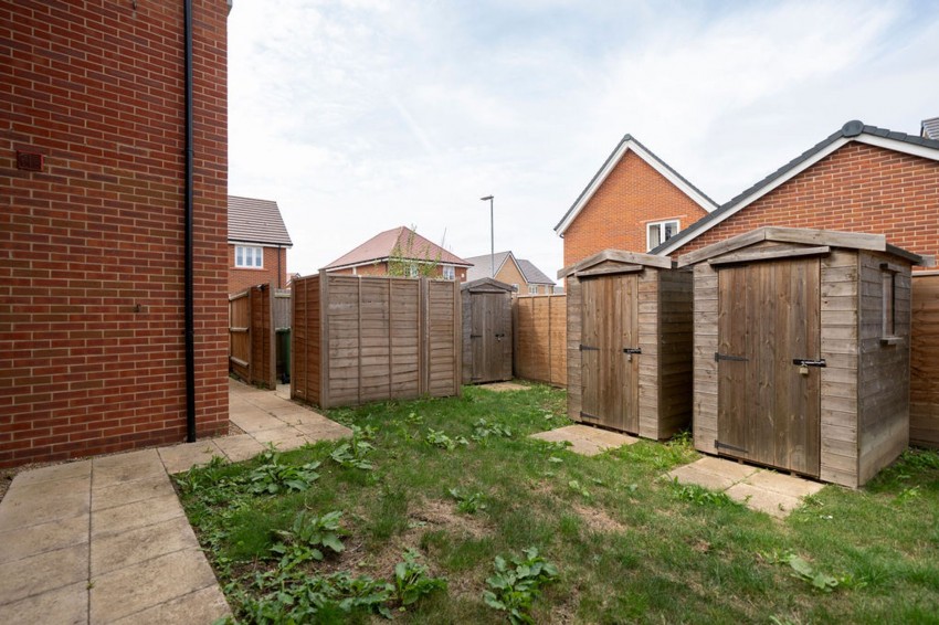 Images for Barwell Close, Swavesey, CB24 EAID:4037033056 BID:e9c2a2d5-4edb-4404-af16-967a1de68210