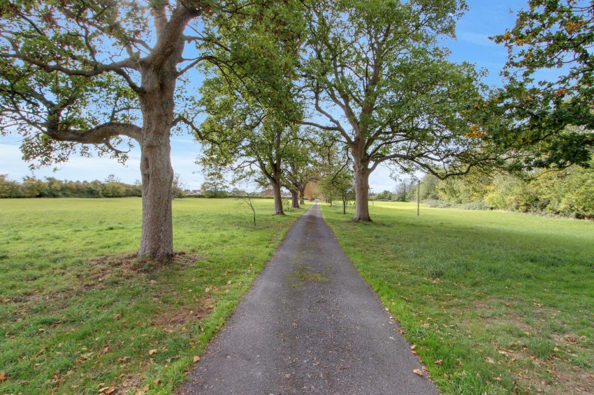 Images for Salts Road, West Walton, PE14 EAID:4037033056 BID:1d497ef6-e698-4427-833a-3b42529ac059