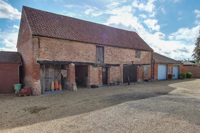 Images for Salts Road, West Walton, PE14 EAID:4037033056 BID:1d497ef6-e698-4427-833a-3b42529ac059