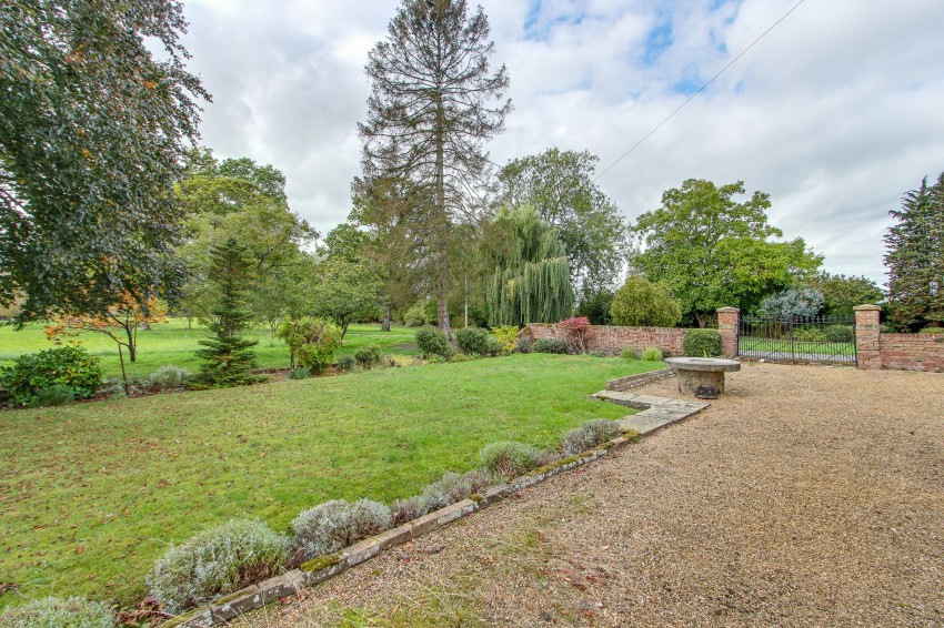 Images for Salts Road, West Walton, PE14 EAID:4037033056 BID:1d497ef6-e698-4427-833a-3b42529ac059