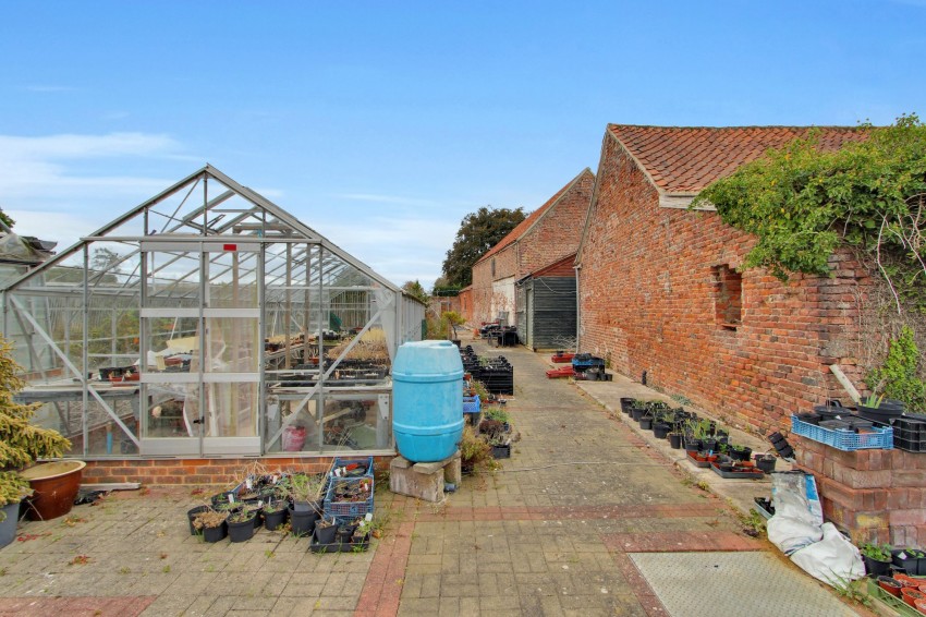 Images for Salts Road, West Walton, PE14 EAID:4037033056 BID:1d497ef6-e698-4427-833a-3b42529ac059