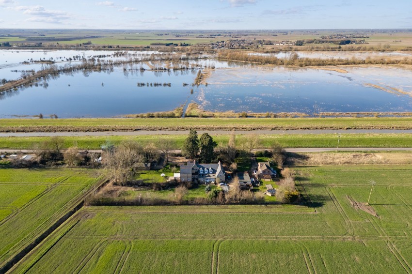 Images for Suspension Bridge, Littleport, CB6 EAID:4037033056 BID:d3db0e0c-3850-402c-b88b-52680bec4ac9