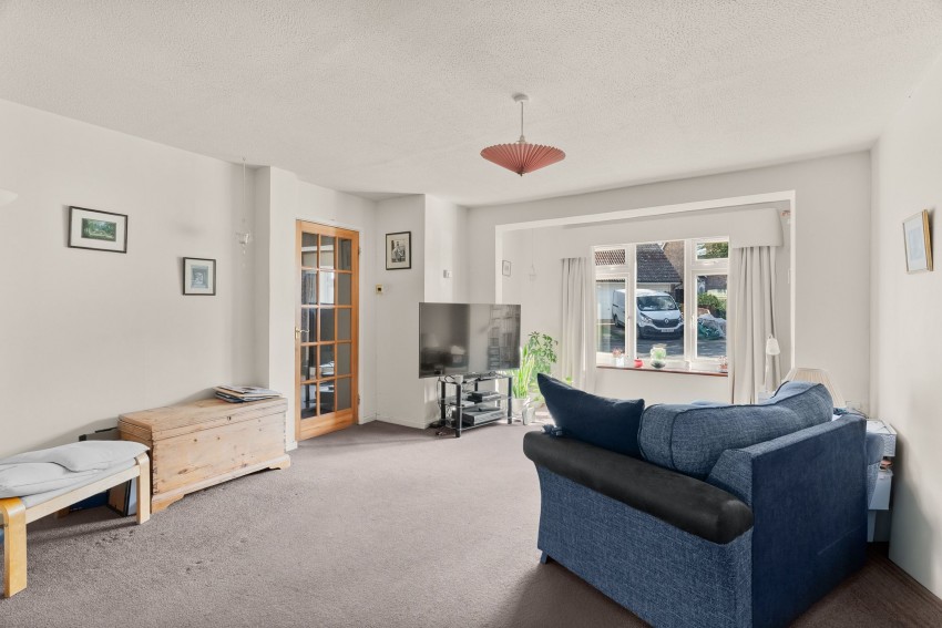 Images for Hollybush Way, Linton, CB21 EAID:4037033056 BID:2f5b1148-b901-4d34-9e72-64b6a96df570
