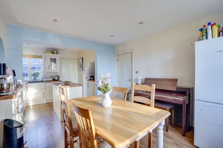 Images for London Road, Six Mile Bottom, CB8 EAID:4037033056 BID:e22d2fe2-cd8a-4ee5-877e-aff44adbf8aa