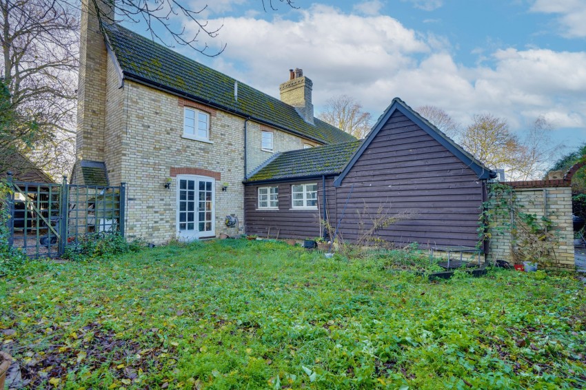 Images for London Road, Six Mile Bottom, CB8 EAID:4037033056 BID:e22d2fe2-cd8a-4ee5-877e-aff44adbf8aa