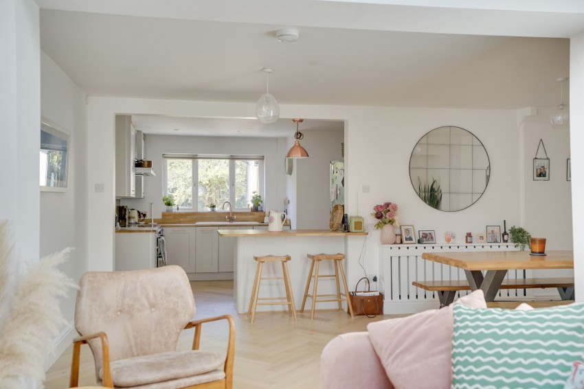 Images for Park Road, Cheveley, CB8 EAID:4037033056 BID:e22d2fe2-cd8a-4ee5-877e-aff44adbf8aa