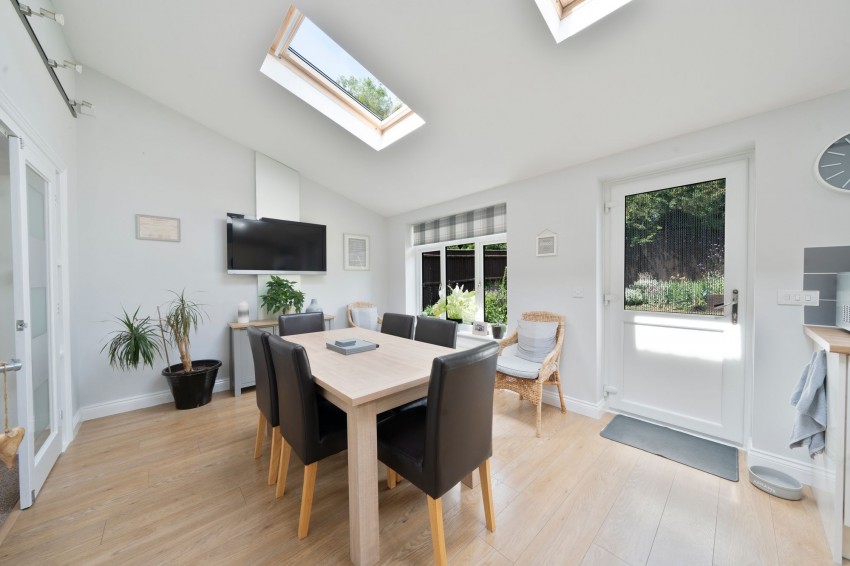 Images for Harcombe Road, Cambridge, CB1 EAID:4037033056 BID:df7a2b8e-b283-433c-96bc-9990089caf32