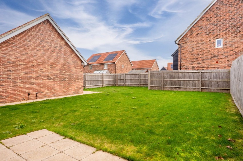 Images for Webb Close, Hardwick, CB23 EAID:4037033056 BID:e9c2a2d5-4edb-4404-af16-967a1de68210