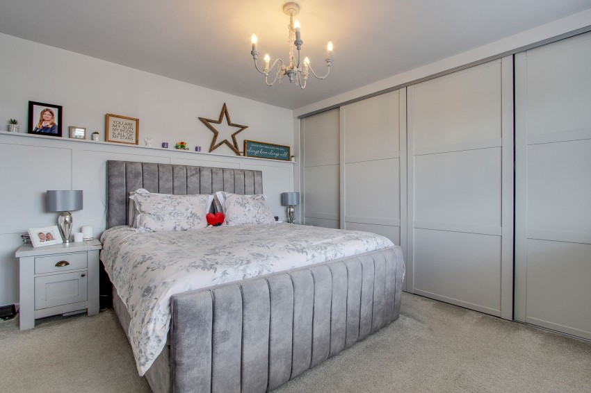 Images for High Road, Wisbech St. Mary, PE13 EAID:4037033056 BID:1d497ef6-e698-4427-833a-3b42529ac059