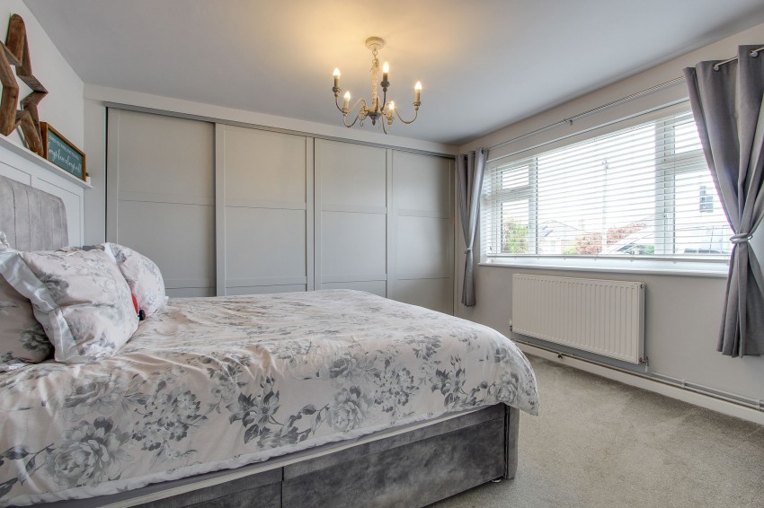 Images for High Road, Wisbech St. Mary, PE13 EAID:4037033056 BID:1d497ef6-e698-4427-833a-3b42529ac059