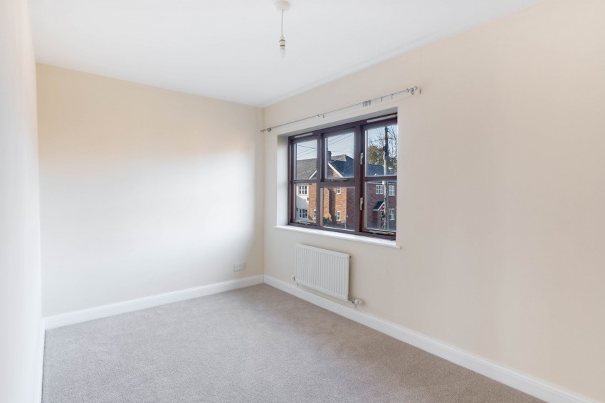 Images for High Street, Castle Camps, CB21 EAID:4037033056 BID:2f5b1148-b901-4d34-9e72-64b6a96df570