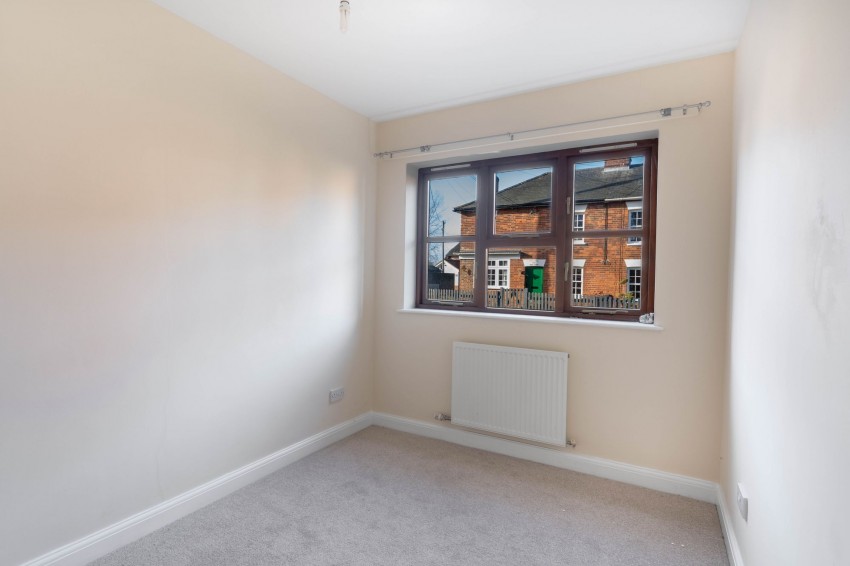 Images for High Street, Castle Camps, CB21 EAID:4037033056 BID:2f5b1148-b901-4d34-9e72-64b6a96df570