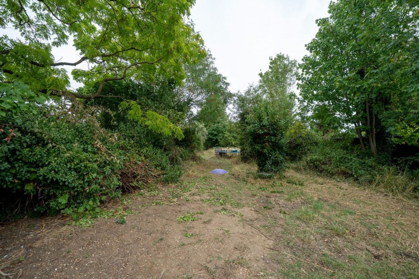 Images for Long Lane, Willingham, CB24 EAID:4037033056 BID:e9c2a2d5-4edb-4404-af16-967a1de68210